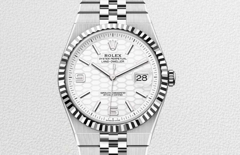 Holiday Horology: Something Old, Something New, Something Special — Tracey Llewellyn, Group Editorial Director